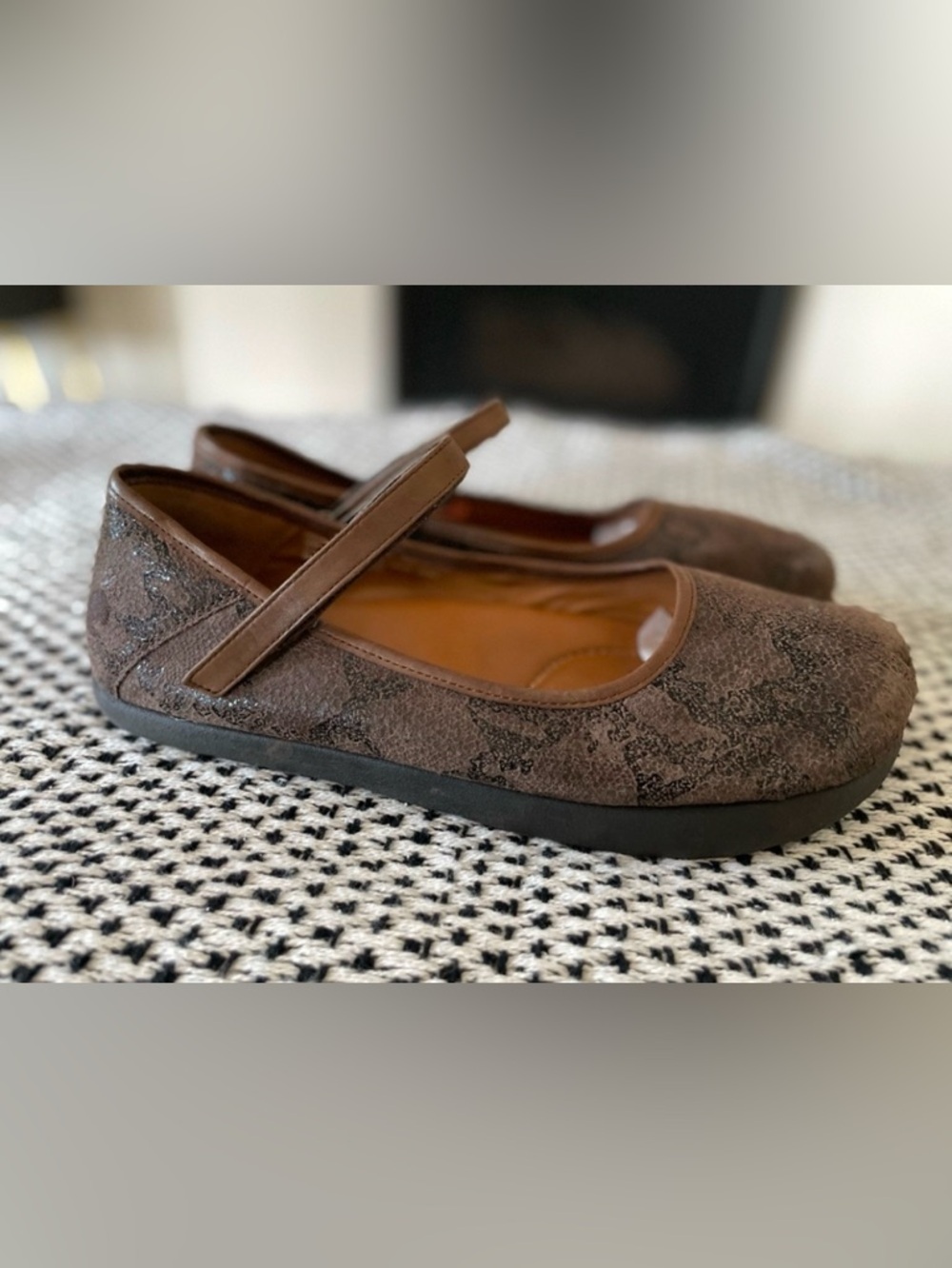 Kalso Earth Solar 3 Mary Jane Bark Brown Sz 9 Negative Heel Flats Granola Girl